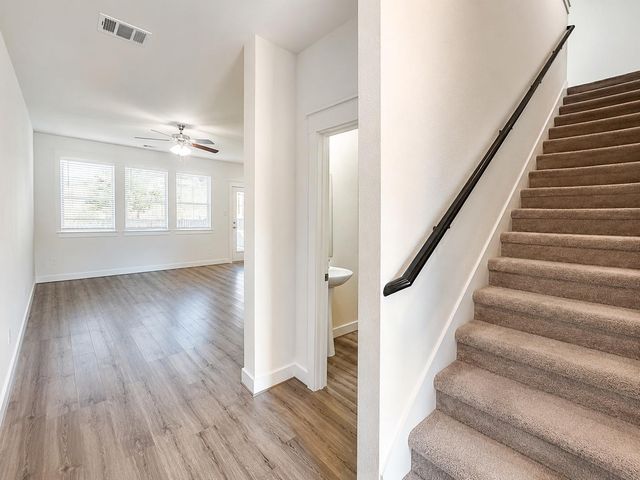 600 PEARLY EYE DR C, Pflugerville, TX 78660
