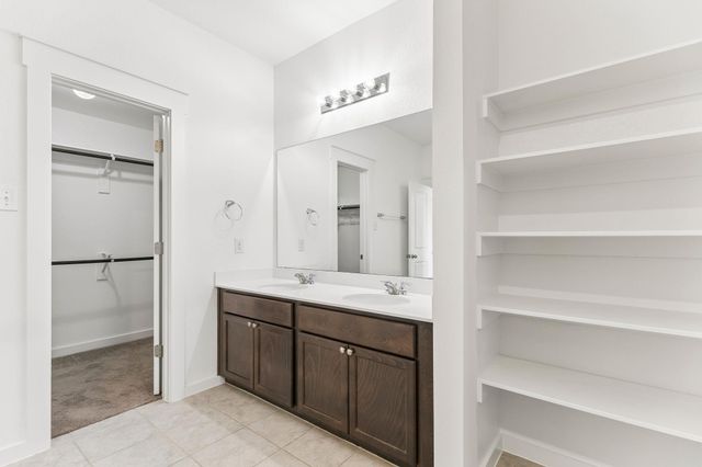 600 PEARLY EYE DR C, Pflugerville, TX 78660