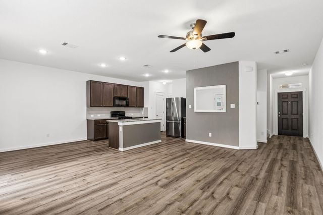 600 PEARLY EYE DR C, Pflugerville, TX 78660