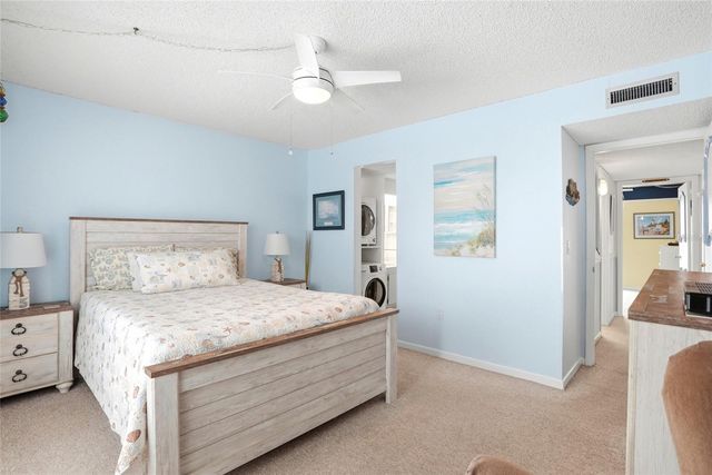 320 MEDALLION BOULEVARD H, Madeira Beach, FL 33708