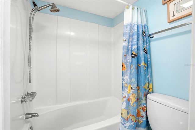 320 MEDALLION BOULEVARD H, Madeira Beach, FL 33708