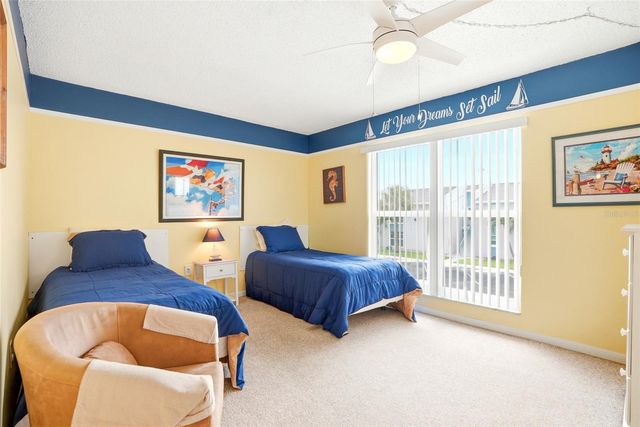 320 MEDALLION BOULEVARD H, Madeira Beach, FL 33708