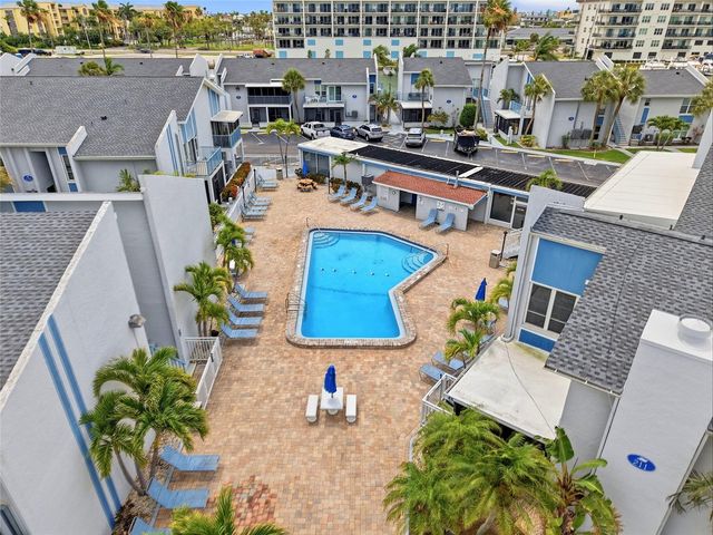 320 MEDALLION BOULEVARD H, Madeira Beach, FL 33708