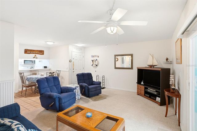 320 MEDALLION BOULEVARD H, Madeira Beach, FL 33708