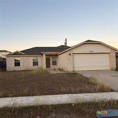 3703 Fieldcrest Drive, Killeen, TX 76549