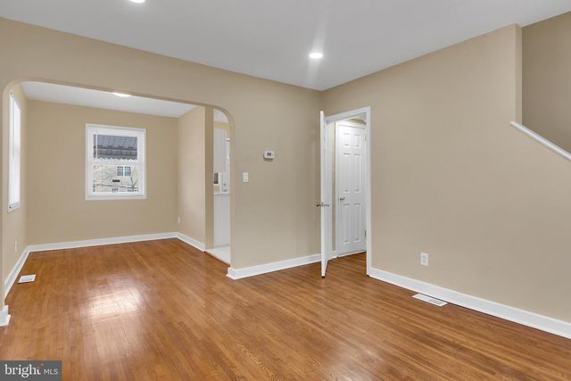 151 DARRINGTON ST SW, Washington, DC 20032