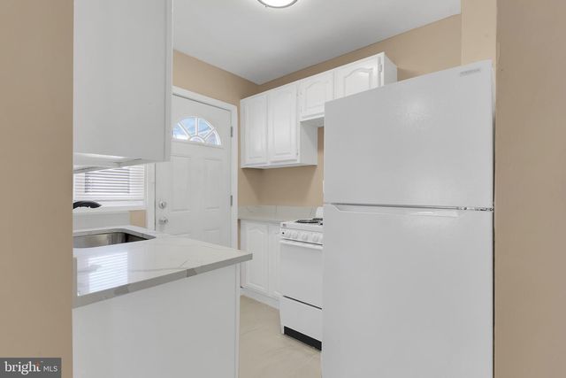 151 DARRINGTON ST SW, Washington, DC 20032