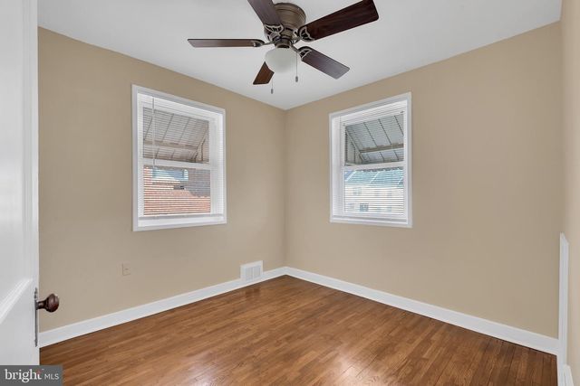 151 DARRINGTON ST SW, Washington, DC 20032