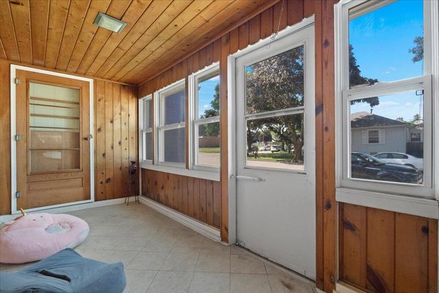 3021 Dwight STREET, Racine, WI 53403