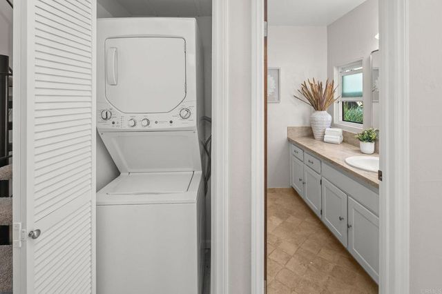 1939 Alga Road A, Carlsbad, CA 92009