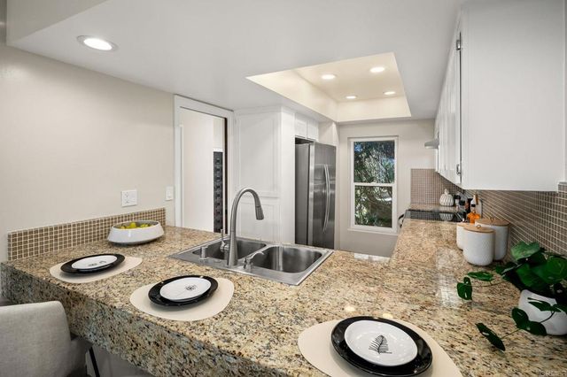 1939 Alga Road A, Carlsbad, CA 92009