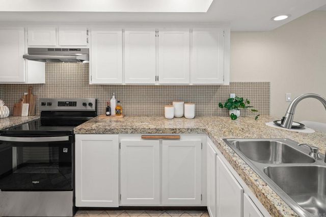 1939 Alga Road A, Carlsbad, CA 92009