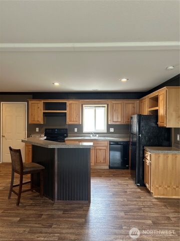 201 W Oakview Avenue #33, Centralia, WA 98531