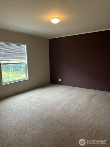201 W Oakview Avenue #33, Centralia, WA 98531