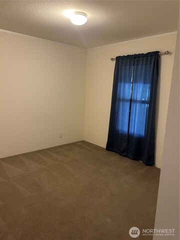 201 W Oakview Avenue #33, Centralia, WA 98531