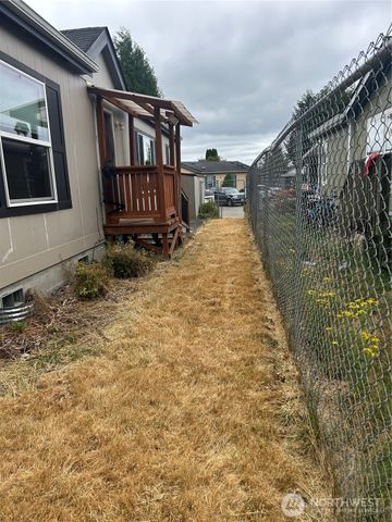 201 W Oakview Avenue #33, Centralia, WA 98531