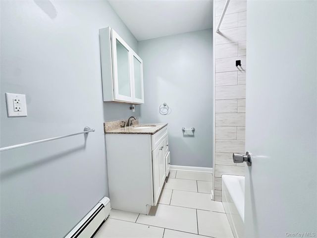 86 Old Tappan Road, Tappan, NY 10983