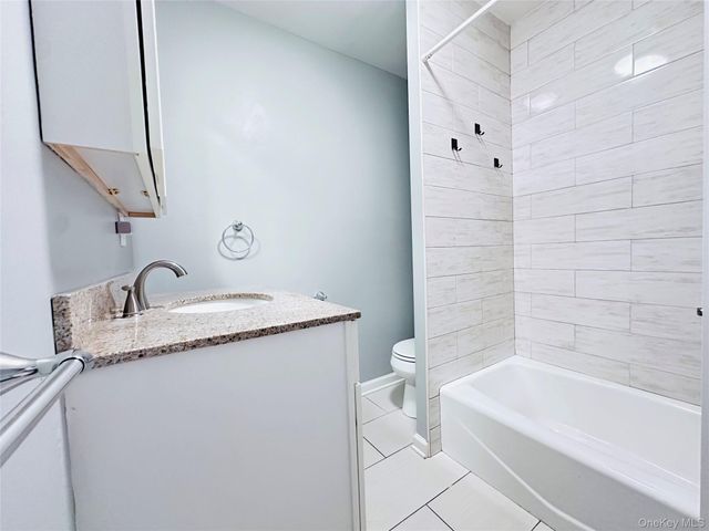 86 Old Tappan Road, Tappan, NY 10983
