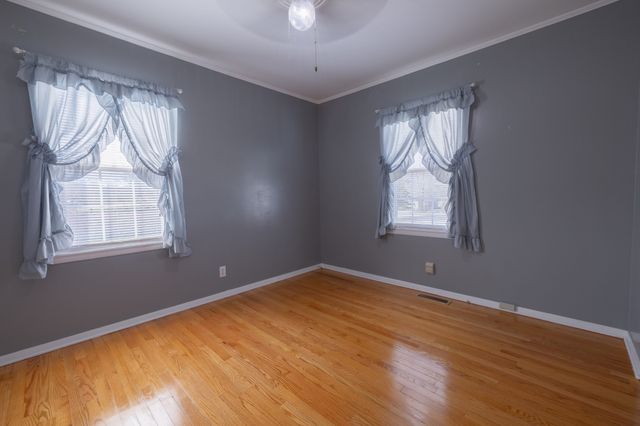 291 Oakdale Ln, Sparta, TN 38583