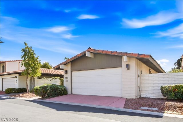 3009 Plaza De Rosa, Las Vegas, NV 89102