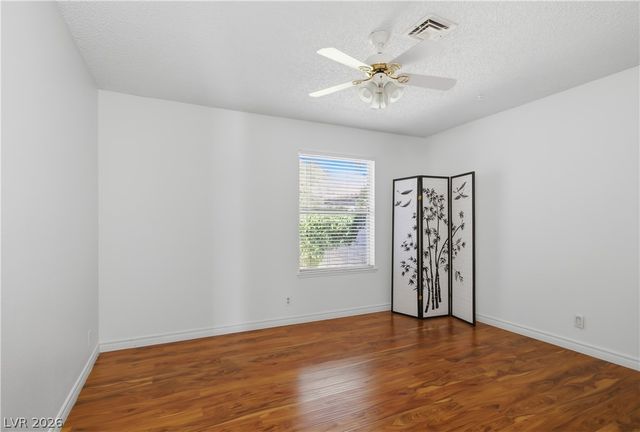 3009 Plaza De Rosa, Las Vegas, NV 89102
