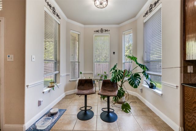 8233 Edgepoint Trail, Fort Worth, TX 76053