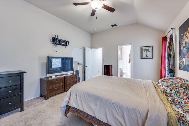 8233 Edgepoint Trail, Fort Worth, TX 76053