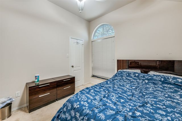 8233 Edgepoint Trail, Fort Worth, TX 76053