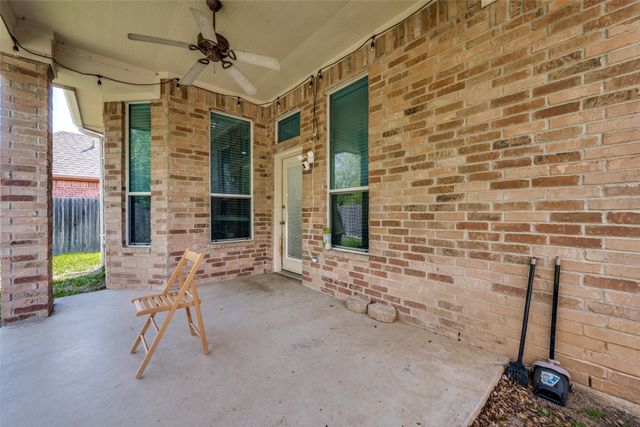 8233 Edgepoint Trail, Fort Worth, TX 76053