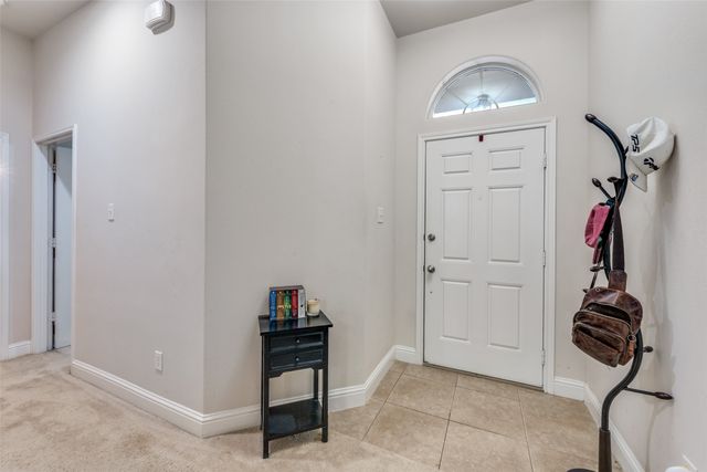 8233 Edgepoint Trail, Fort Worth, TX 76053