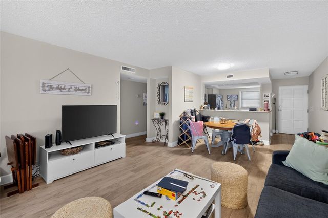 2650 COUNTRYSIDE BOULEVARD B104, Clearwater, FL 33761