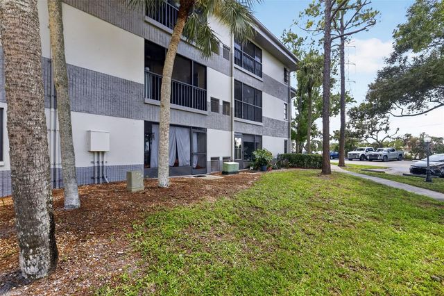 2650 COUNTRYSIDE BOULEVARD B104, Clearwater, FL 33761