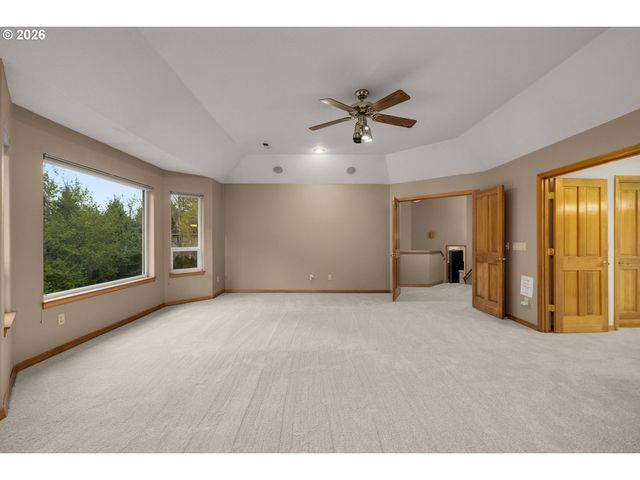 8715 Sw IRONSTONE Pl, Beaverton, OR 97007