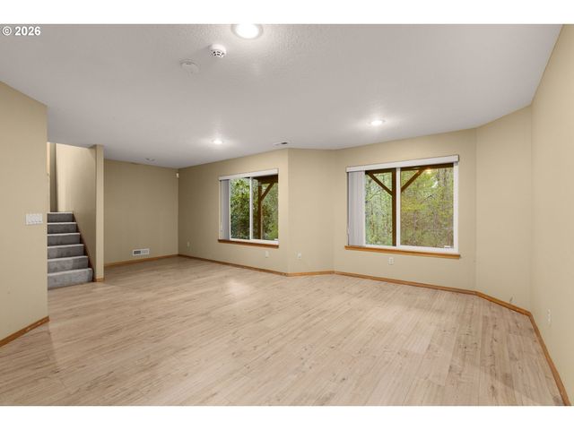 8715 Sw IRONSTONE Pl, Beaverton, OR 97007