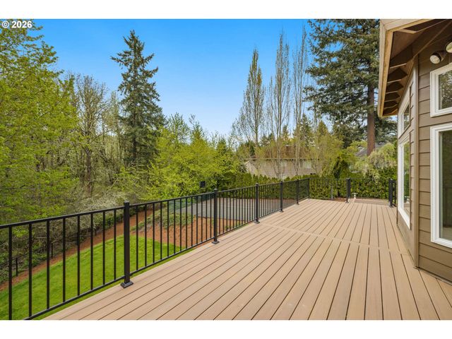 8715 Sw IRONSTONE Pl, Beaverton, OR 97007