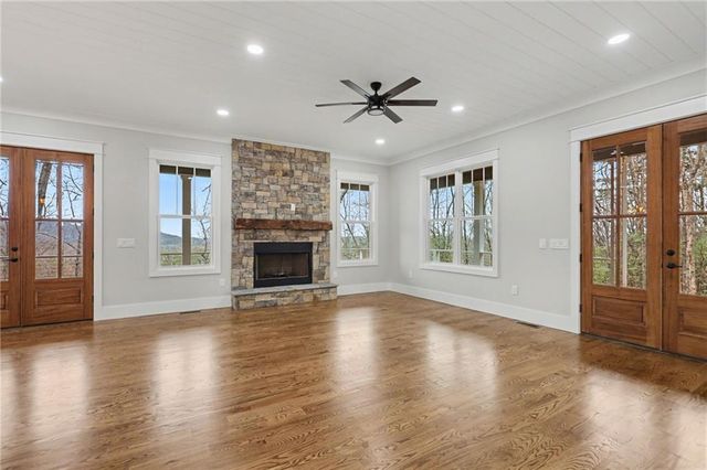 441 Summer Ln, Clayton, GA 30525