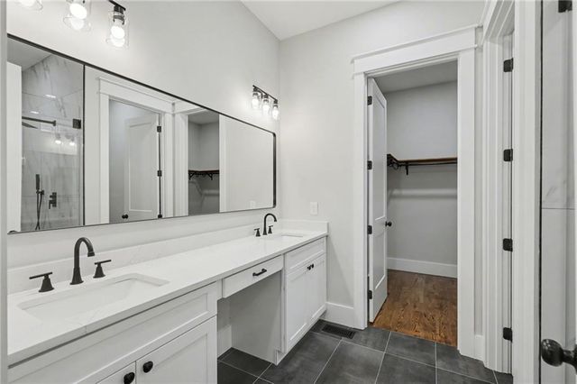 441 Summer Ln, Clayton, GA 30525