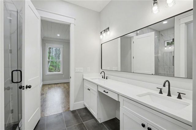 441 Summer Ln, Clayton, GA 30525