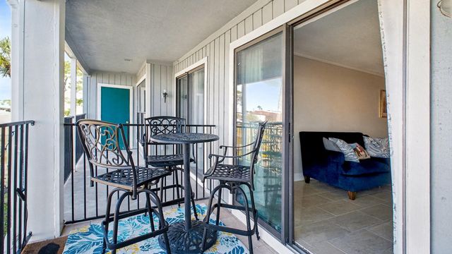 4011 Nasa Rd 1 505, El Lago, TX 77586