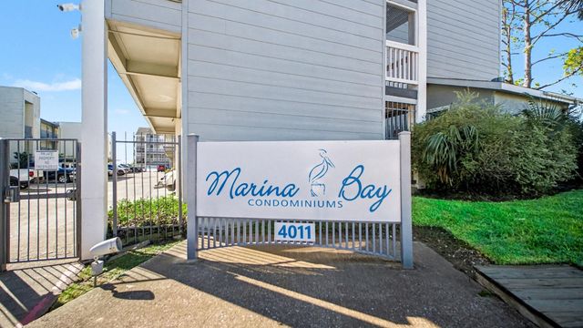 4011 Nasa Rd 1 505, El Lago, TX 77586