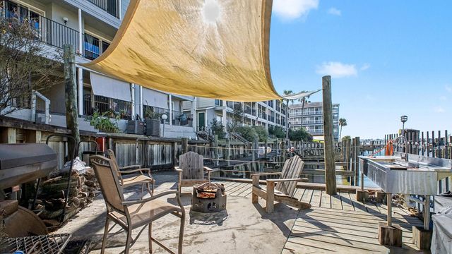 4011 Nasa Rd 1 505, El Lago, TX 77586