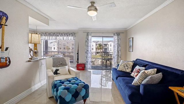 4011 Nasa Rd 1 505, El Lago, TX 77586