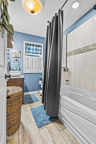 27 Lincoln Street, Hudson Falls, NY 12839