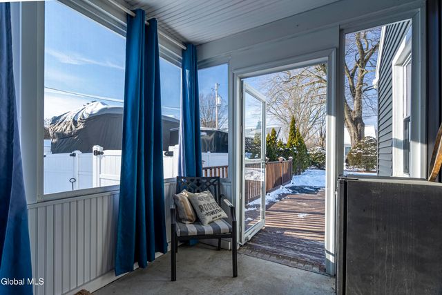 27 Lincoln Street, Hudson Falls, NY 12839