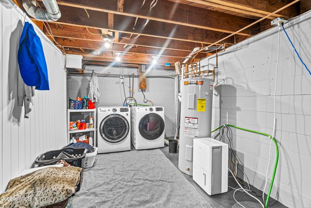 27 Lincoln Street, Hudson Falls, NY 12839