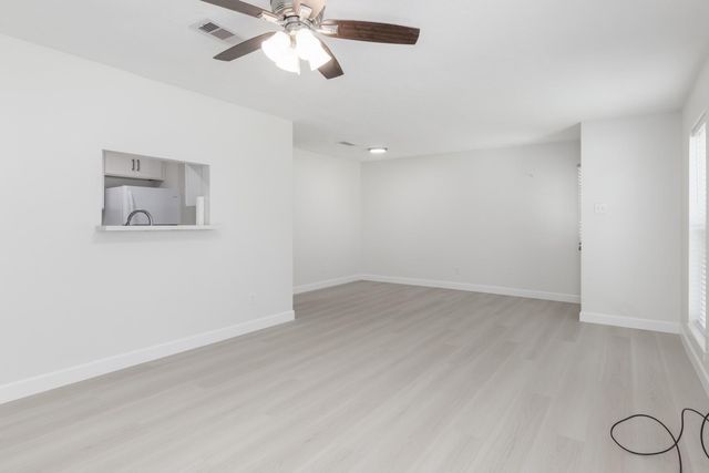 1007 Cedar Street, Deer Park, TX 77536