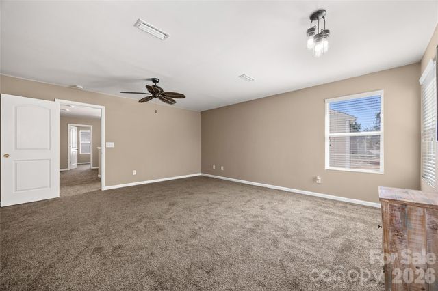 621 Rook Road, Charlotte, NC 28216
