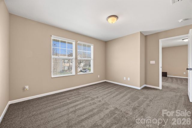621 Rook Road, Charlotte, NC 28216