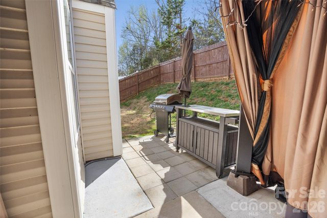 621 Rook Road, Charlotte, NC 28216