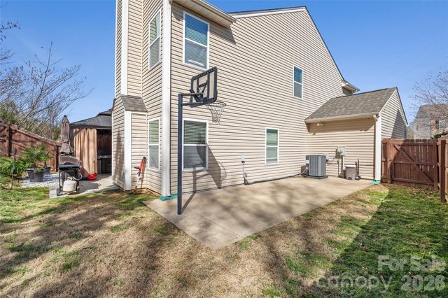 621 Rook Road, Charlotte, NC 28216